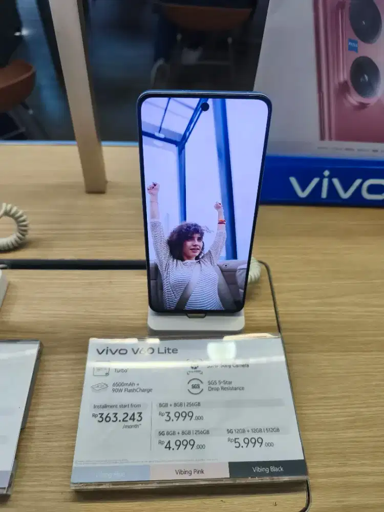 Cicilan handphone Vivo V60 Lite pakai Akulaku