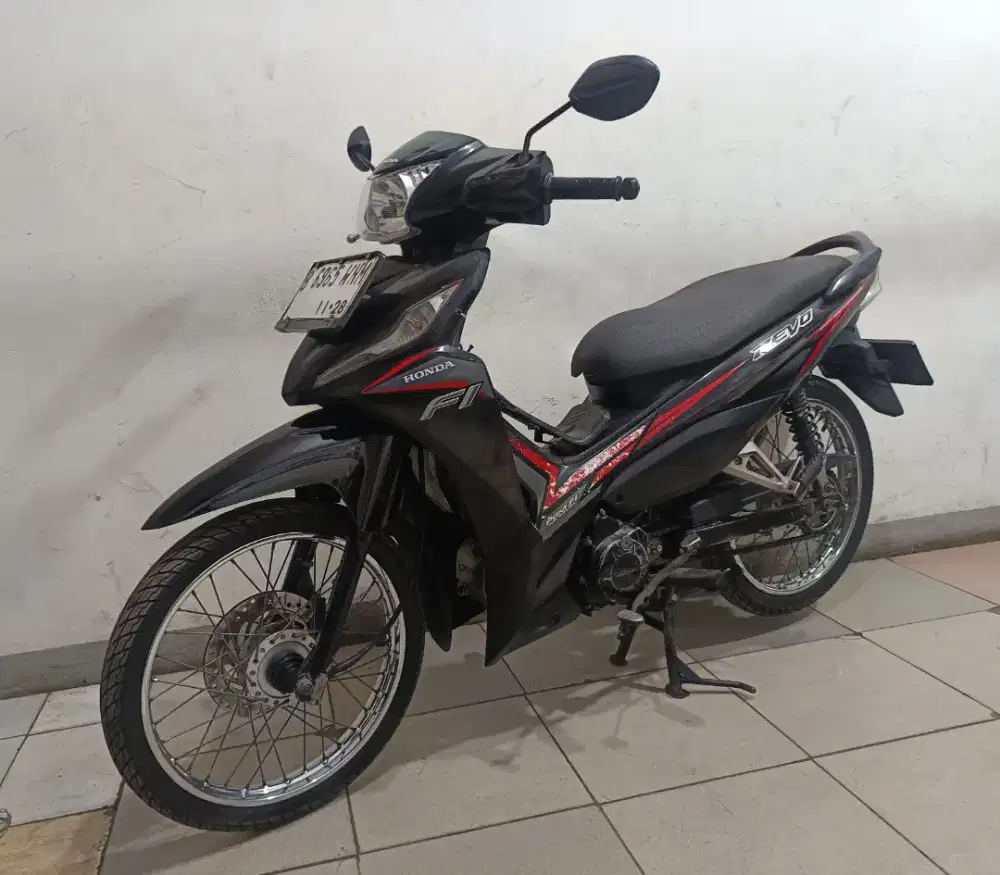 Di jual cepat revo fi 2015 siap pakai
