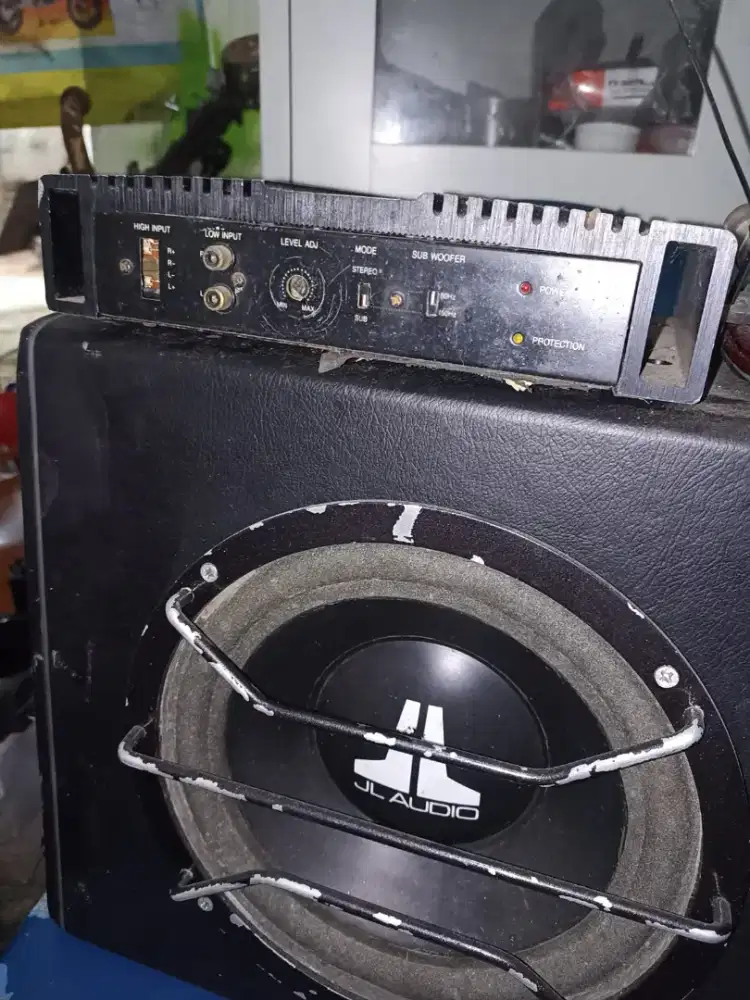 Subwoofer JL Audio 10' monoblock