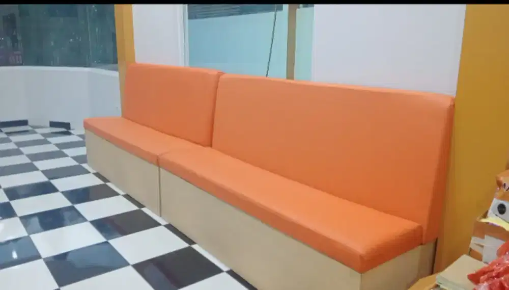 Sofa cafe order murah