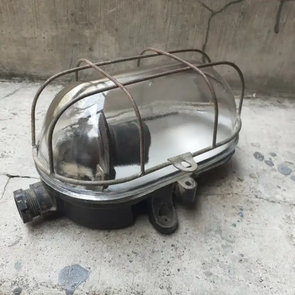 Kaca lampu komplit