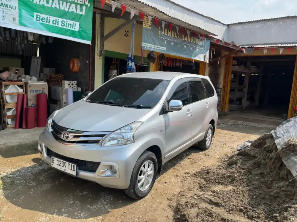 Avanza G Matic 2014 Silver Metalic