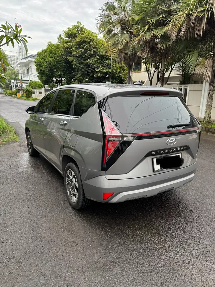 Hyundai Stargazer Prime 2 tone 2022 akhir