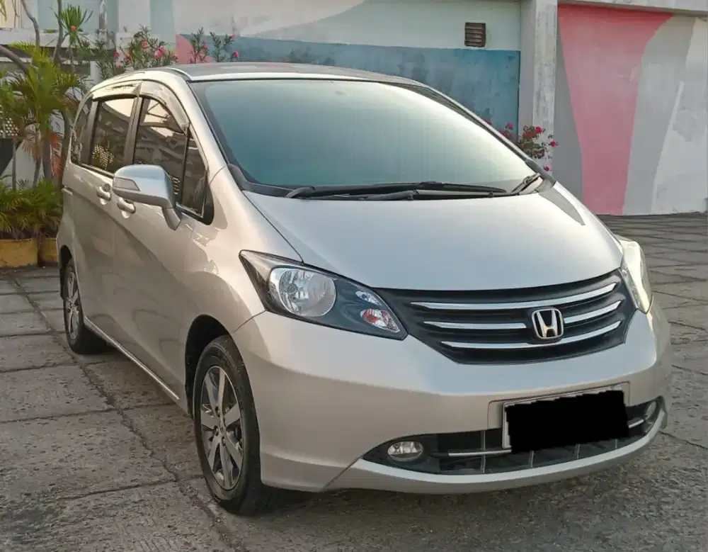 Honda Freed 1.5 E PSD AT/Matic 2011