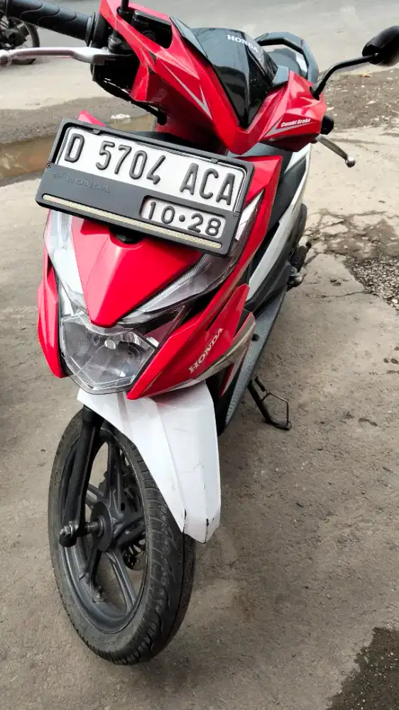 Jual Honda beat 2018 merah putih