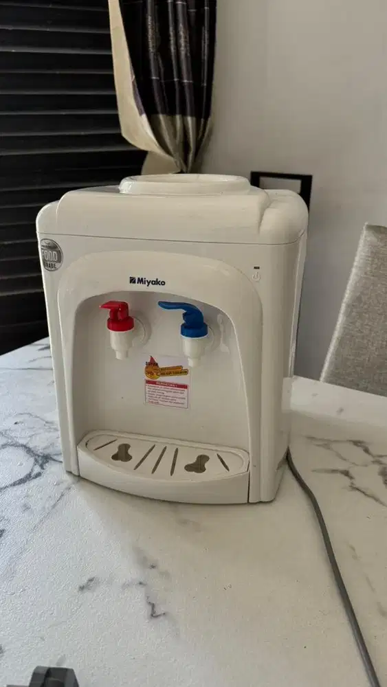 Dispenser Miyakoo