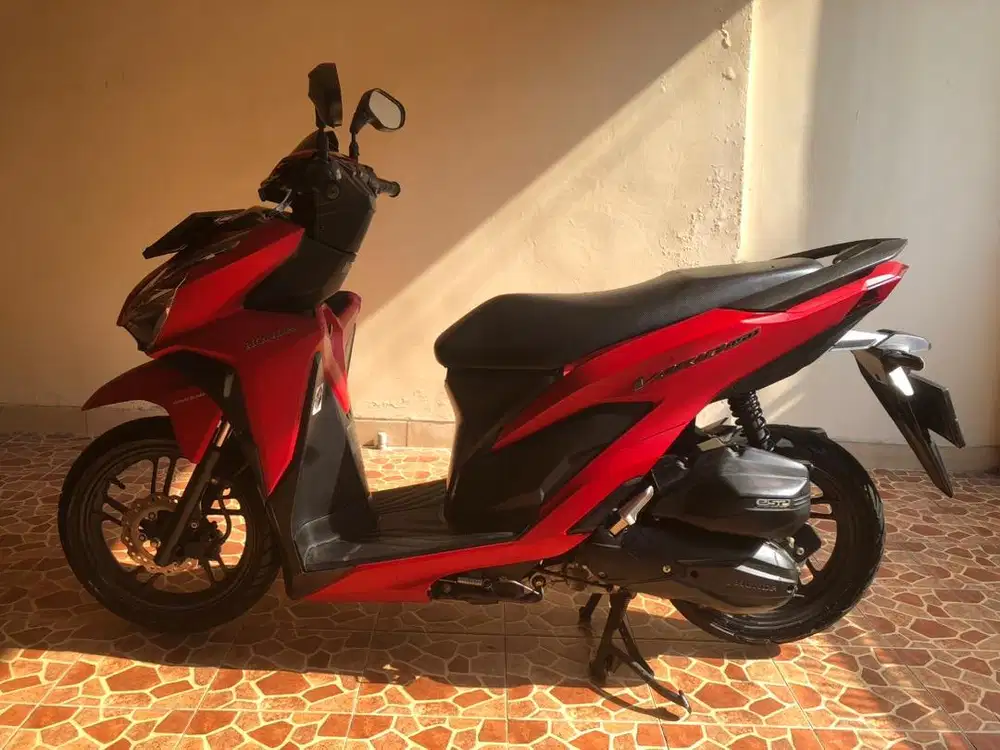 JUAL VARIO 150 KEYLESS TAHUN 2019 PAJAK ON KM RENDAH