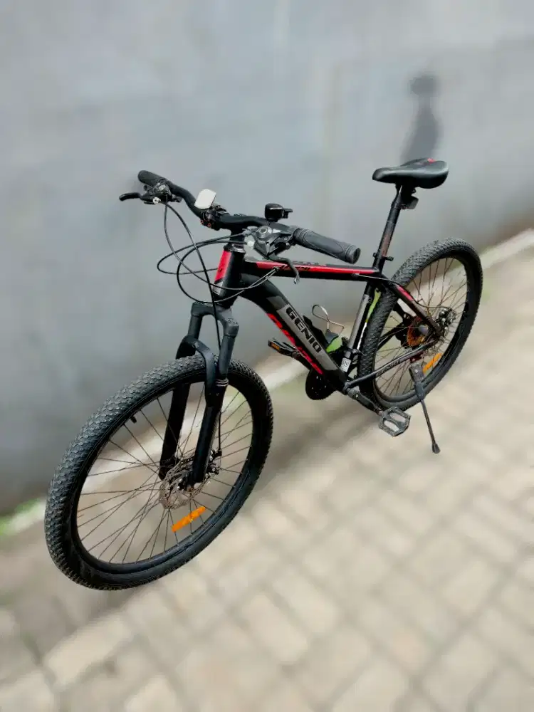 Sepeda MTB GENIO M241 Size M / 26