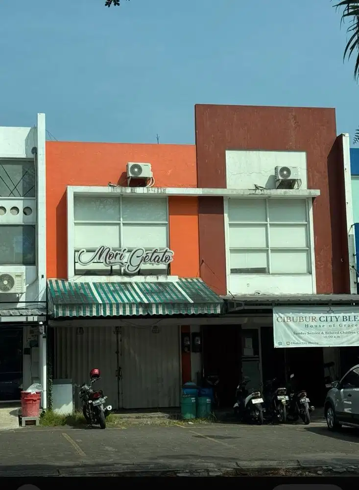 Di jual 2 unit ruko gandeng