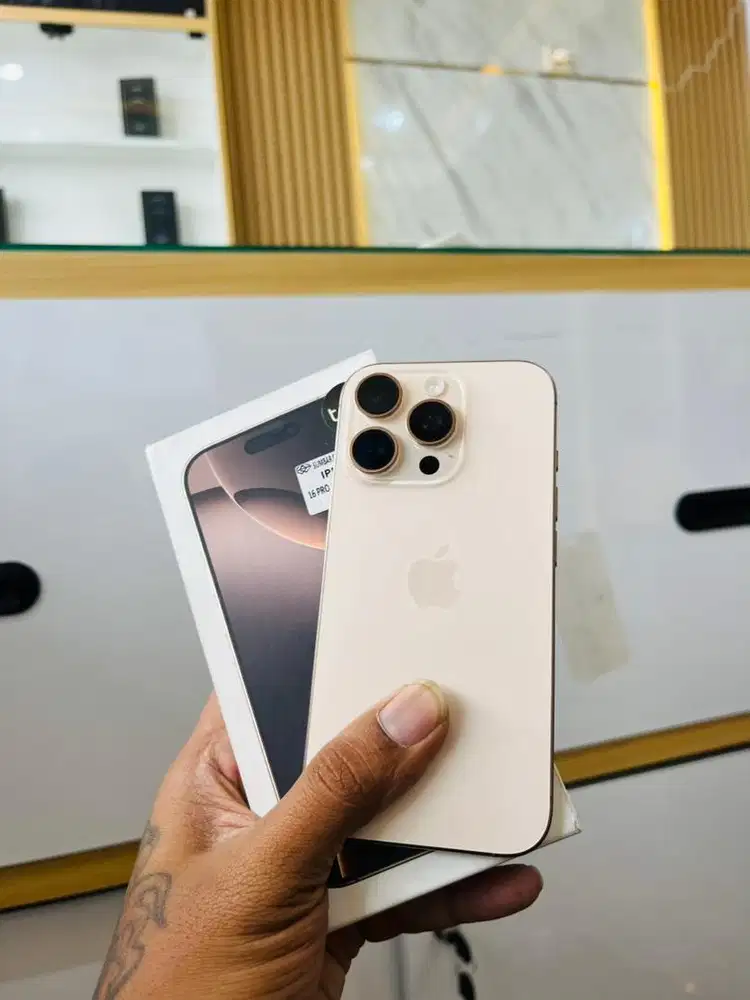 Iphone 16 pro 128GB ibox garansi on Juli 2026 Dissert