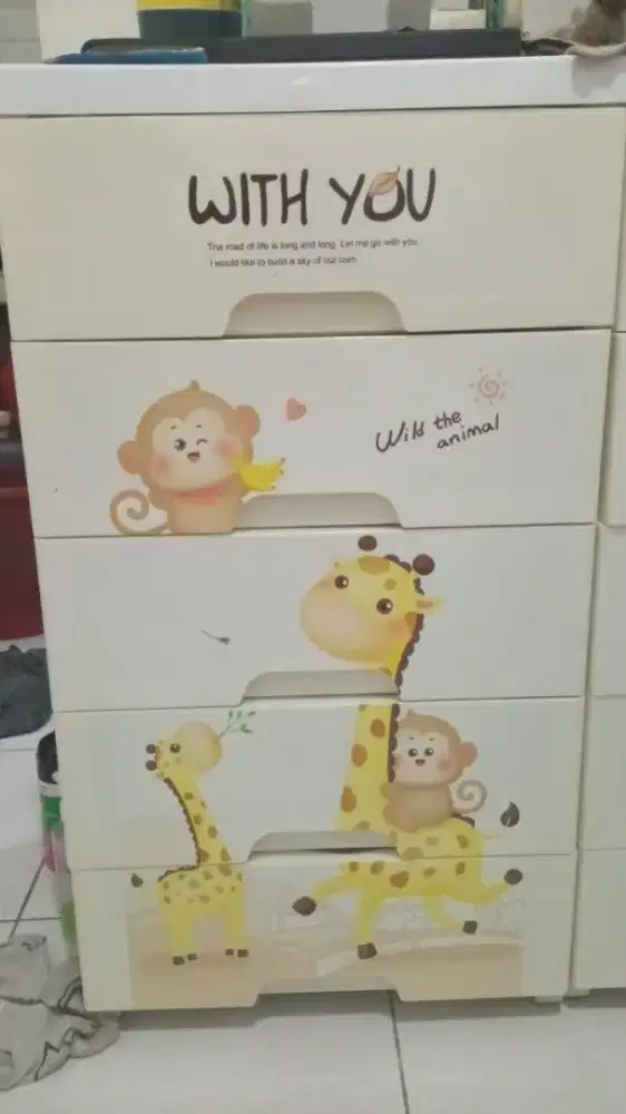 Lemari Plastik Bayi 5 susun