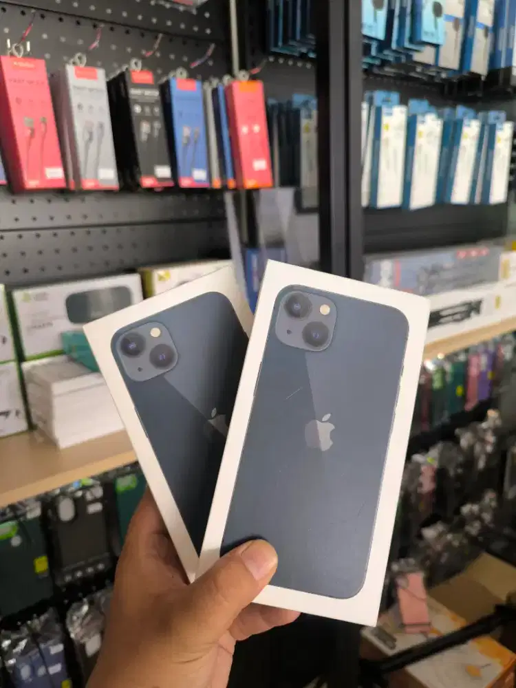 iPhone 13 128GB iBox Tam