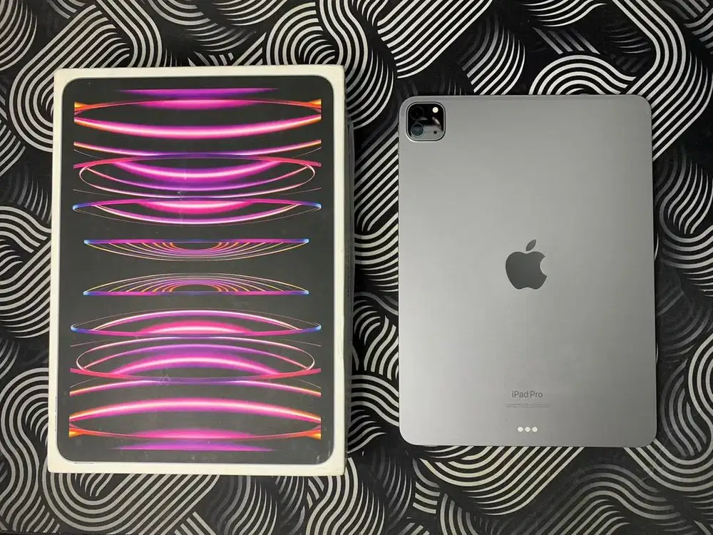 IPAD PRO M2 11 Inch 128gb SPACE GRAY FULLSET (MULUS LIKE NEW)