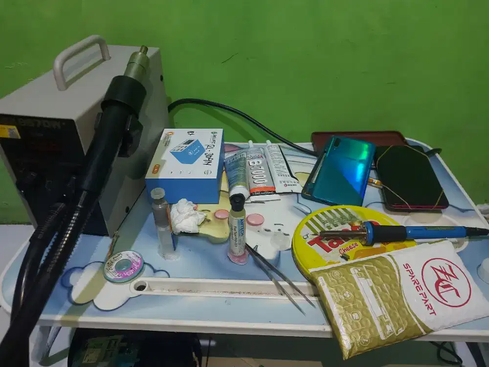 Terima jasa servis henpon