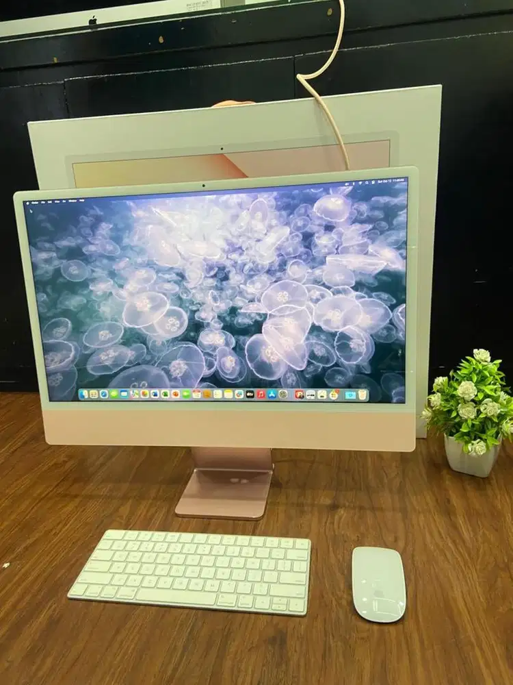 iMac 24 - inch M1 / 8GB / 256GB Fullset Muluss 2021