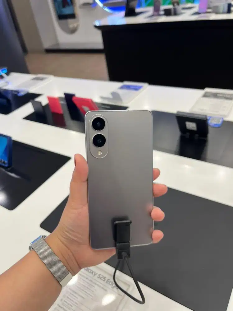 Samsung Galaxy S25 Edge