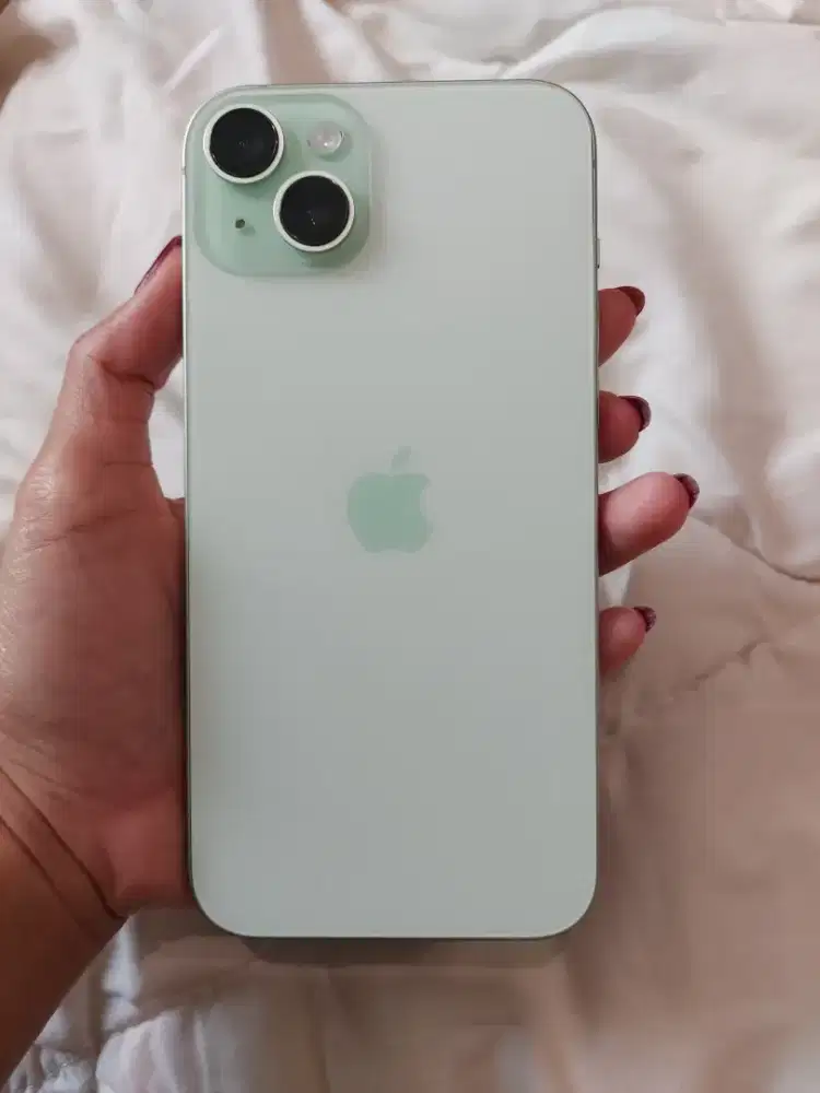 Dijual iPhone 15 Plus Mulus like new