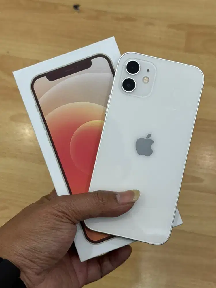 Iphone 12 128Gb white second all operator semua kartu bisa mulus