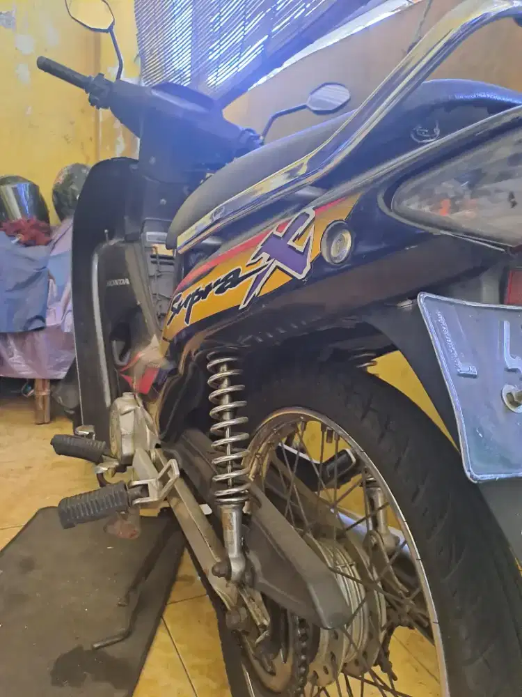 Bismilaah Jual Supra X 2002 Tangan 1 Pemakaian Wanita