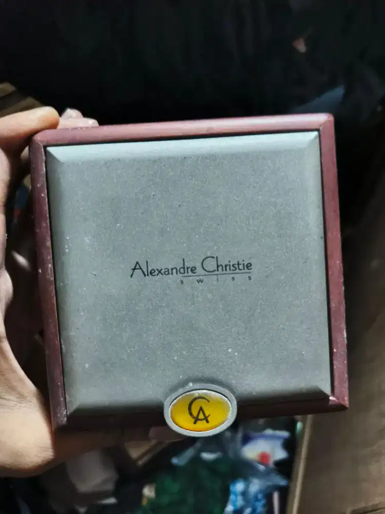 jam tangan Alexandre Christie