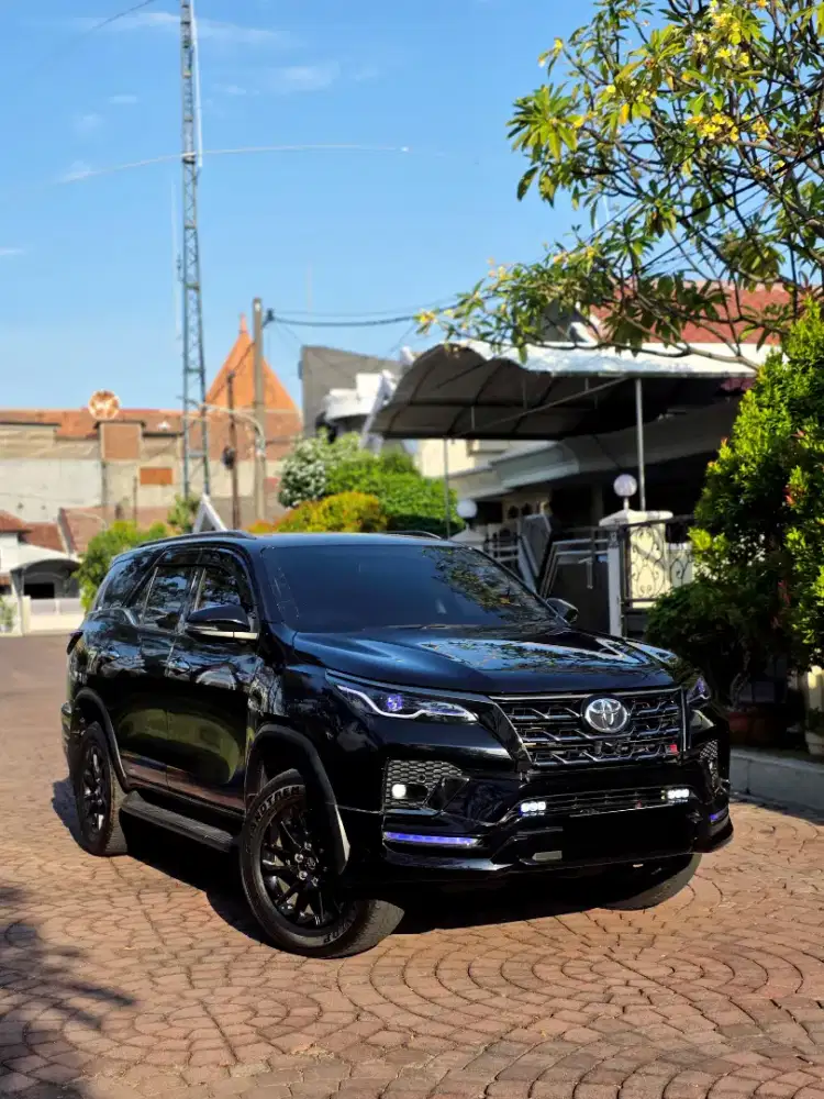 Fortuner GR 2.8 2023 ISTIMEWA