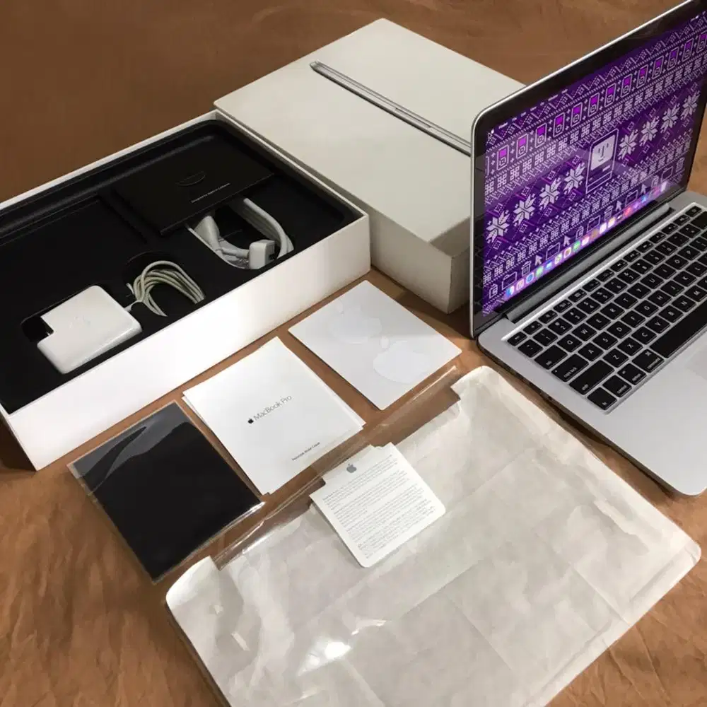 Macbook Pro 13” Retina ibox 512GB Fullset + Invoice Apple Lengkap