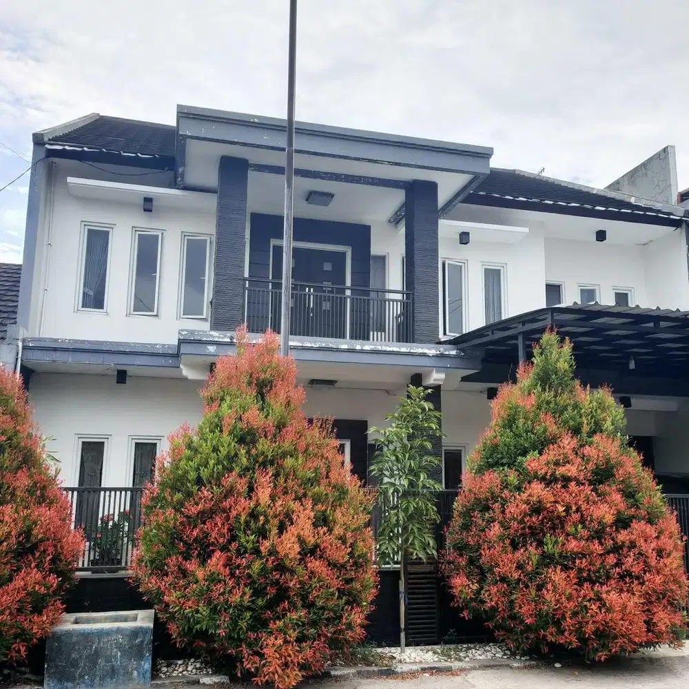 Di jual rumah siap huni lokasi strategis di kota Bandung