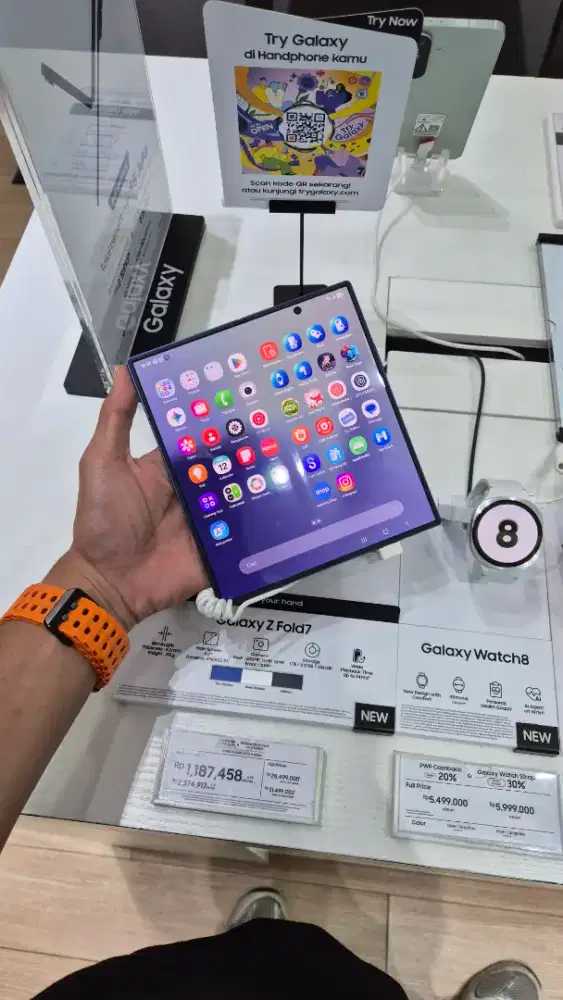 hallo kak jadi pembelian hpnya? hari ini mau jadi ketemu ga?
