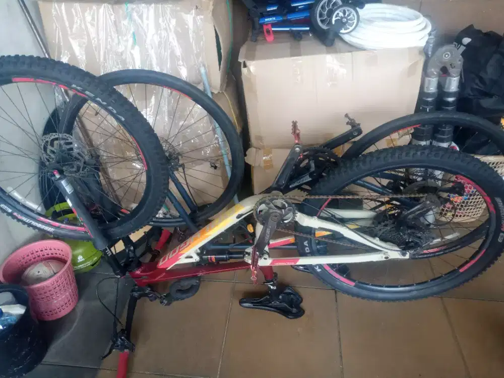 Sepeda Polygon ring 26