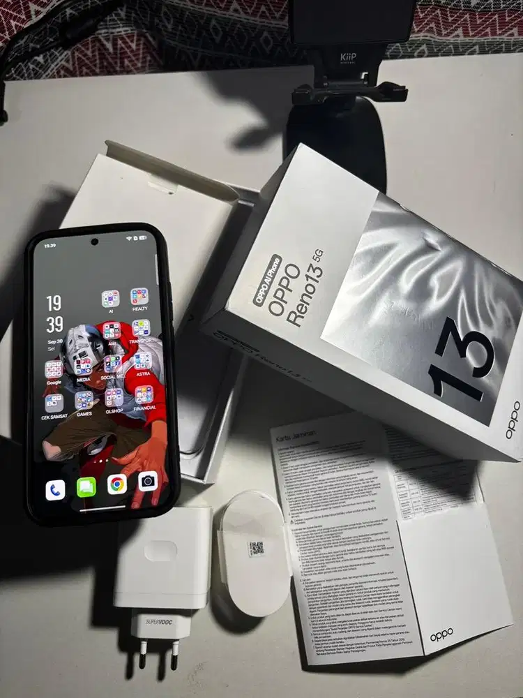 Oppo Reno 13 5g Ram 12gb / 256gb fullset