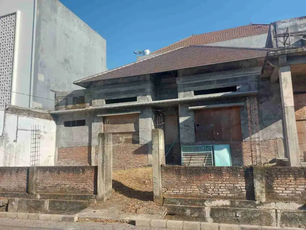 rumah hampir jadi