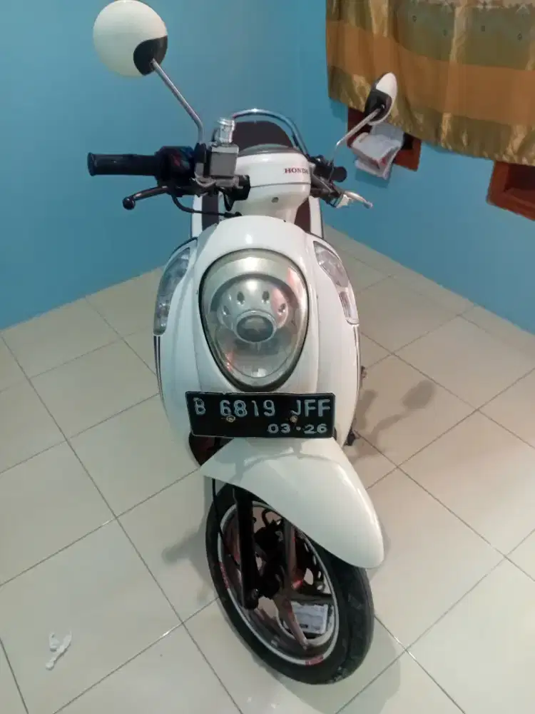 Di jual honda scopi 2014