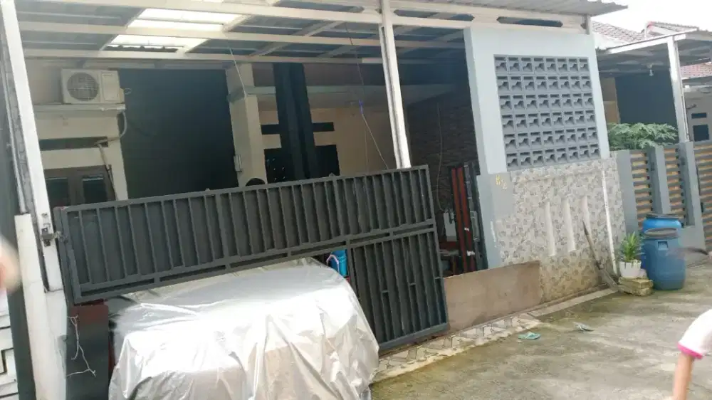 Dijual rumah second Murah di sawangan depok