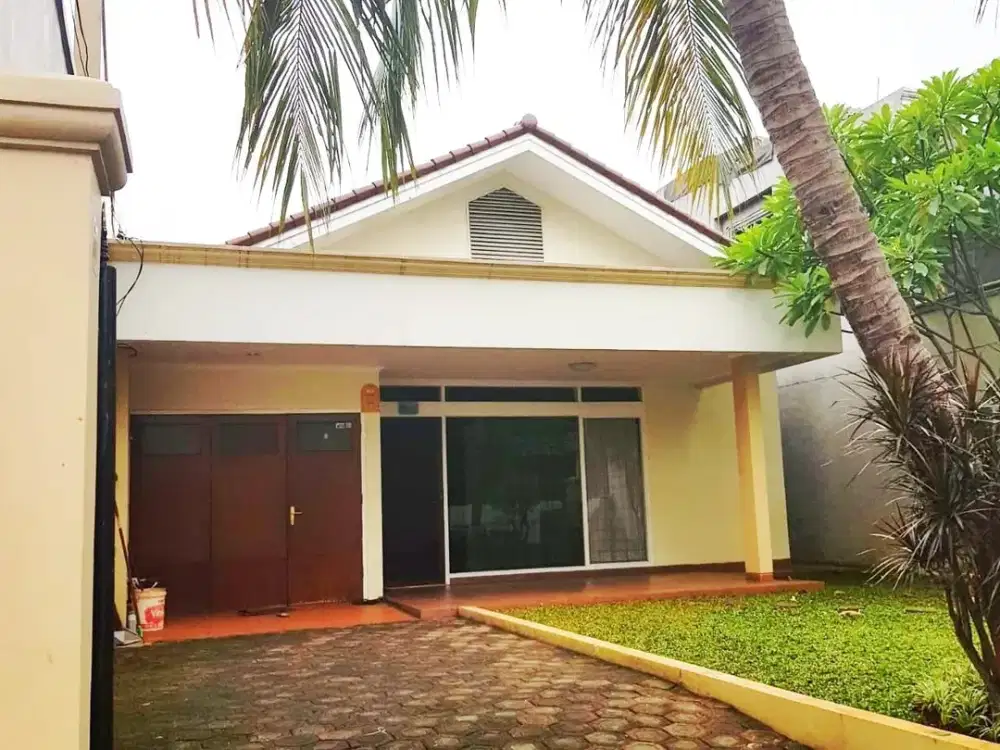 Rumah Strategis Harga Menarik Di Cilandak Jakarta Selatan