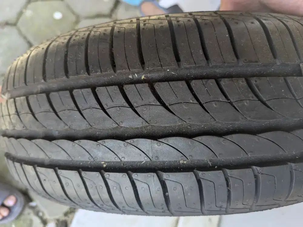 Ban Pirelli 185/60 R15