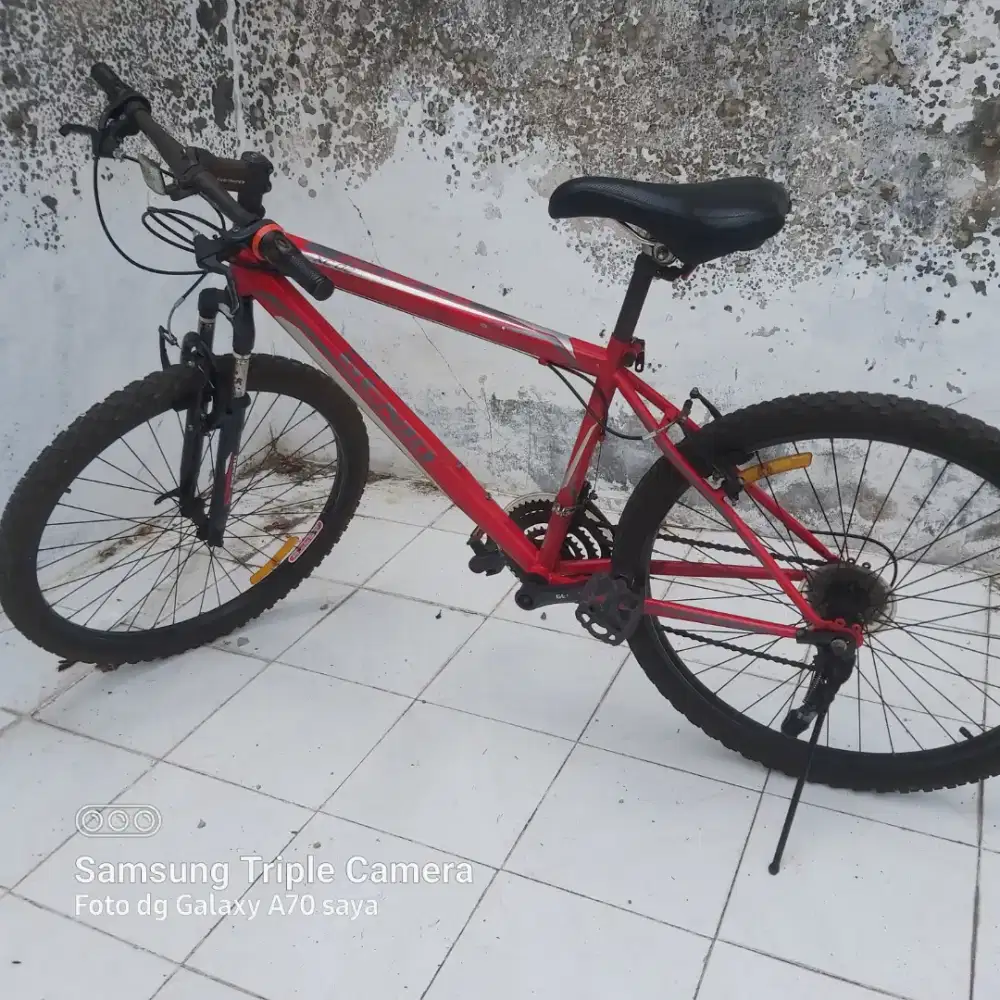 Sepeda Gunun Genio