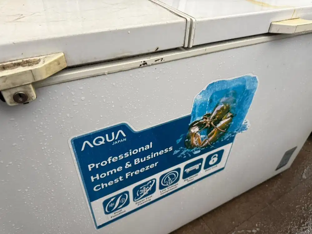 Freezer Aqua Kondisi Normal dan Beku dengan sempurna