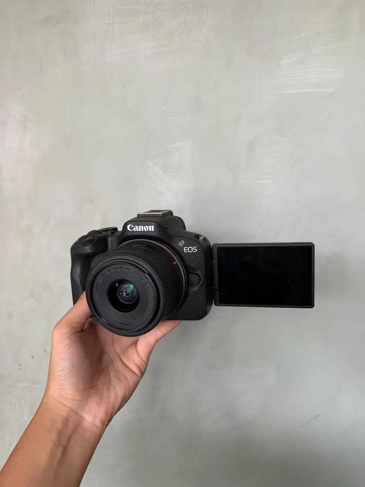 CANON EOS R50 + KIT NO VIGNET GARANSI 23 Mar 2026