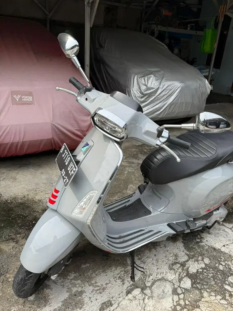 Dijual Vespa Sprint 150 2022 Jakarta Utara – Kondisi Istimewa!