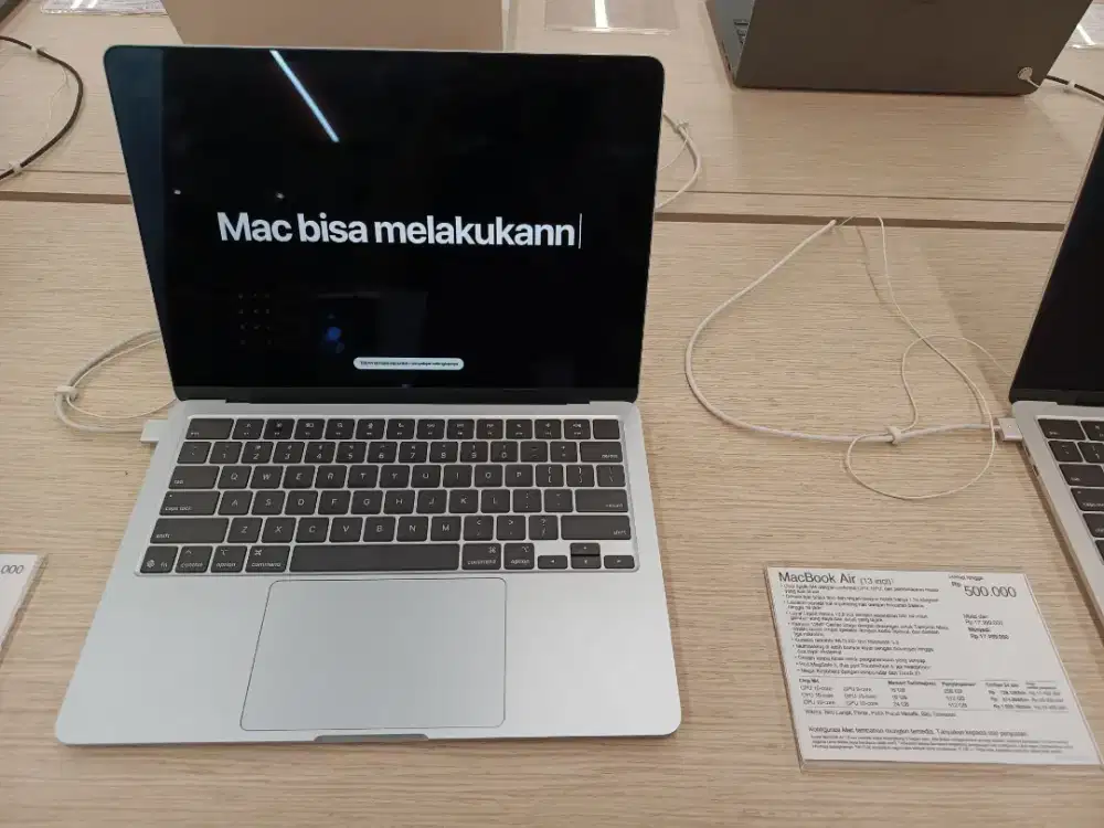 MACBOOK AIR M4 13 INCH 16/256 GB