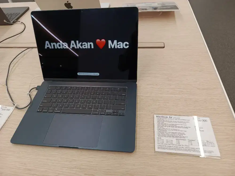 MACBOOK AIR 15 INCH M4 16/256 GB