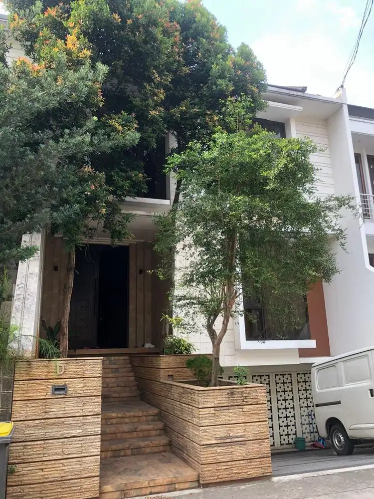 Di jual Rumah di jakarta selatan bebas banjir