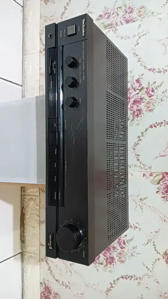 TECHNICS SU-600