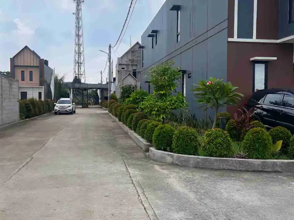 Rumah Strategis Termurah di Cikunir Raya Dekat Pekayon, Galaxy, LRT Cikunir, Toll Jatiasih, Akses 2 Mobil. Sekali Survey Pasti Suka