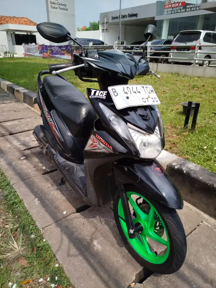 HONDA BEAT 2015