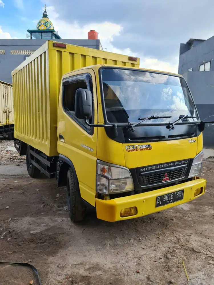 Canter FE71 Engkel Box 110ps