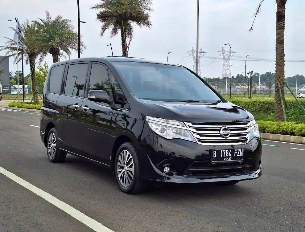 TDP 5jt Nissan Serena 2.0 X Matic At 2017 Mlus Like New Km Low Fullset
