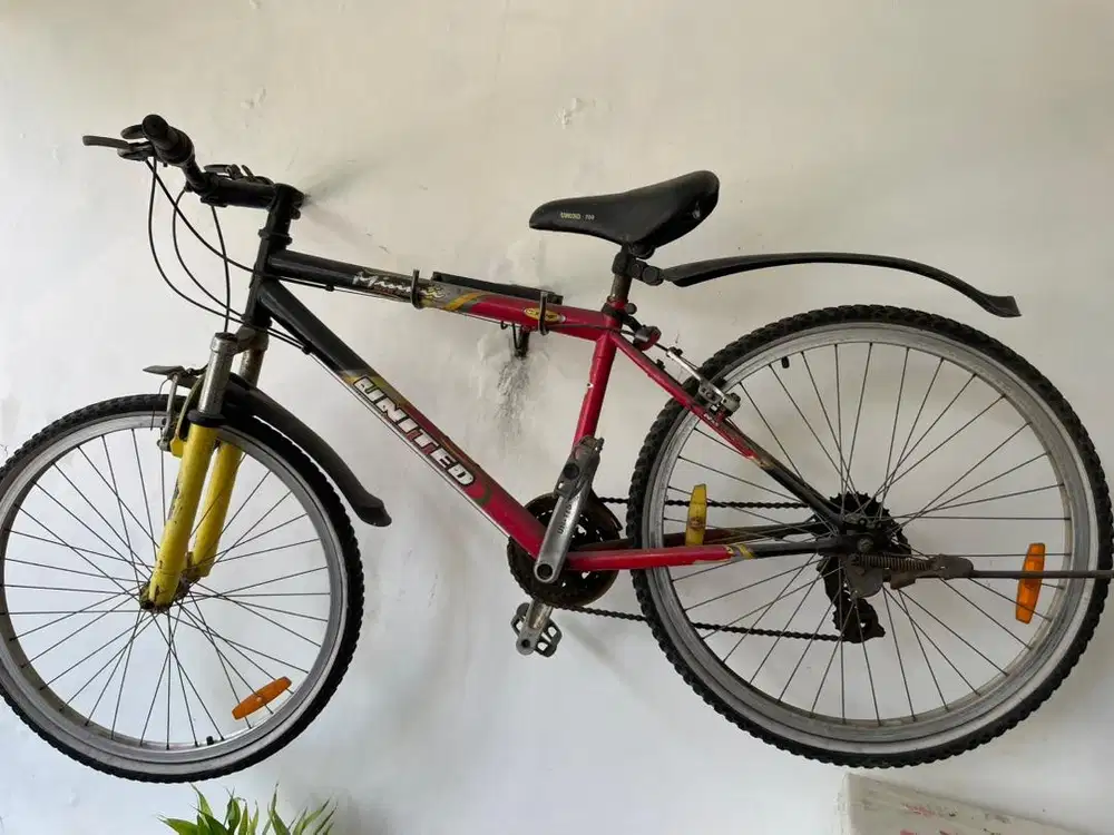 Sepeda MTB UNITED Bekas