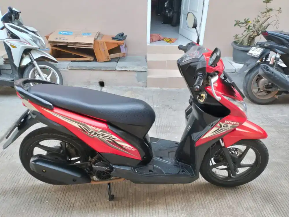 DI JUAL HONDA BEAT ESP TH 2016 PAJAK HIDUP MULUS