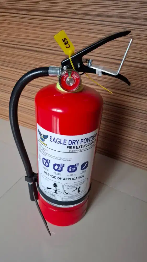 Tabung pemadam kebakaran/ APAR